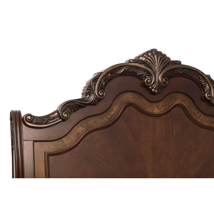 2243SLK-1CK* (3)California King Sleigh Bed - 2243SLK-1CK*