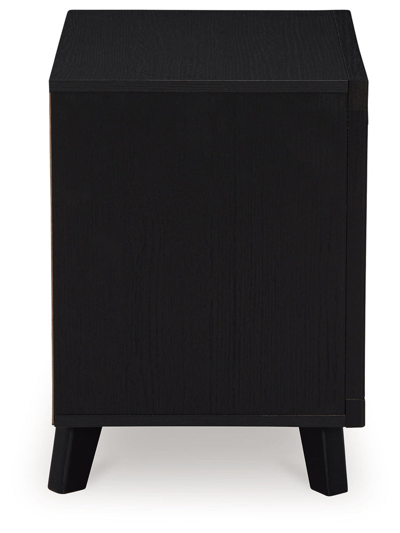 Danziar Black Queen Bed, Dresser, Mirror, Chest and Nightstand from Ashley - Luna Furniture
