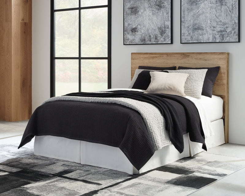 Hyanna Tan Brown Queen Panel Headboard, Dresser and Mirror from Ashley - Luna Furniture