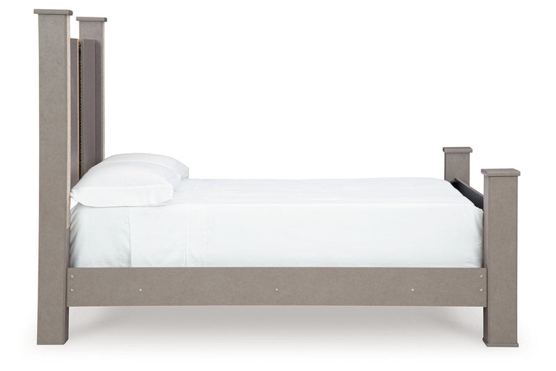Surancha Gray Queen Poster Bed from Ashley - Luna Furniture