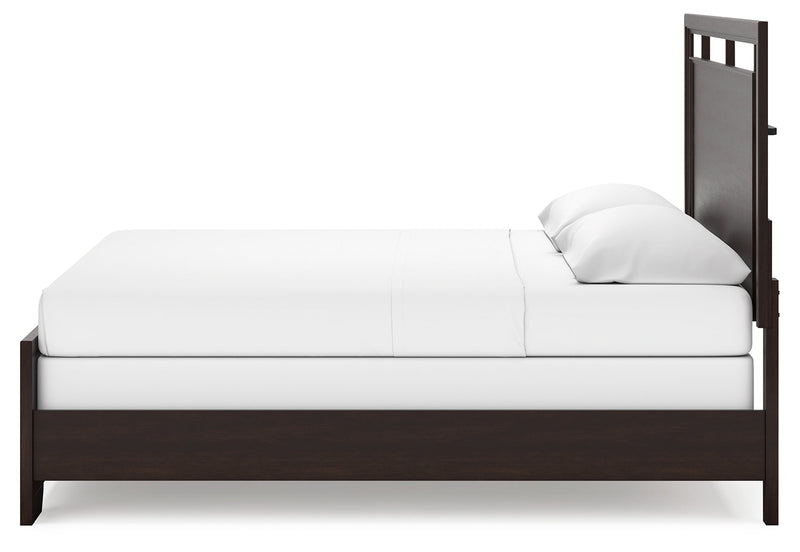 Covetown Dark Brown King Panel Bed with Mirrored Dresser from Ashley - Luna Furniture