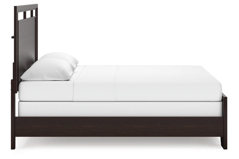 Covetown Dark Brown King Panel Bed -  Ashley - Luna Furniture