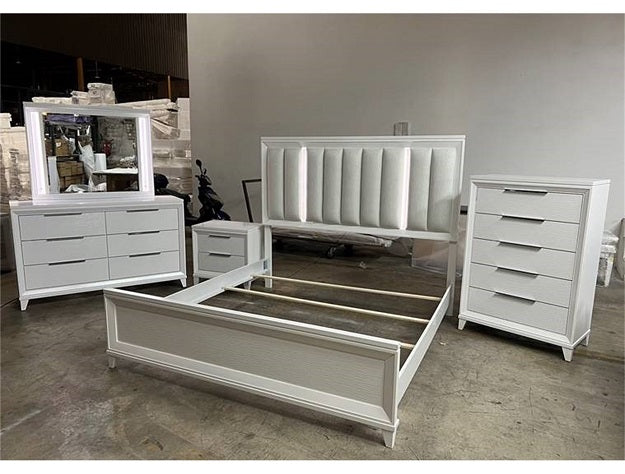 Cressida Chest