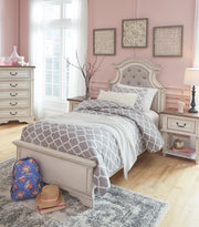Realyn Chipped White Upholstered Panel Youth Bedroom Set from Ashley - Luna Furniture