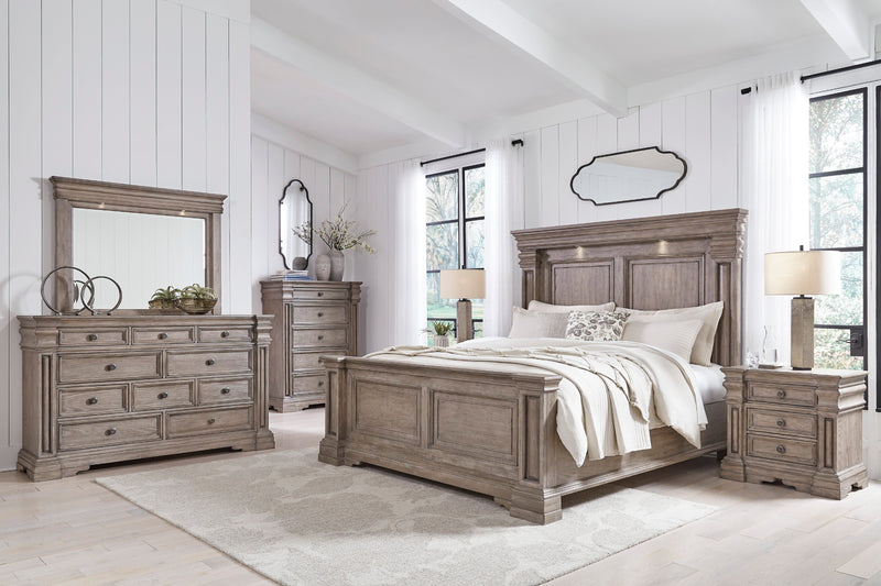 Blairhurst Light Grayish Brown Bedroom Set from Ashley - Luna Furniture