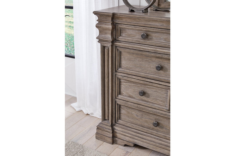 Blairhurst Light Grayish Brown Dresser and Mirror -  Ashley - Luna Furniture