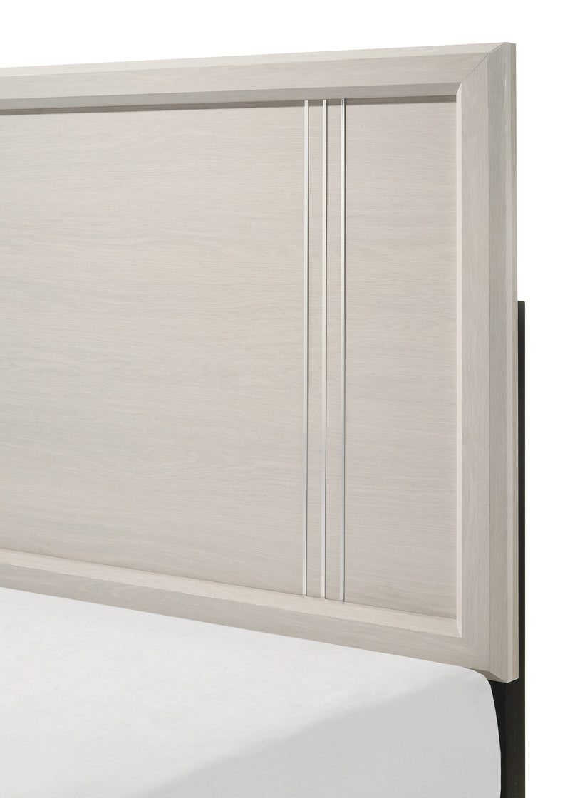 Charlie White Queen Panel Bed from Crown Mark - Luna Furniture