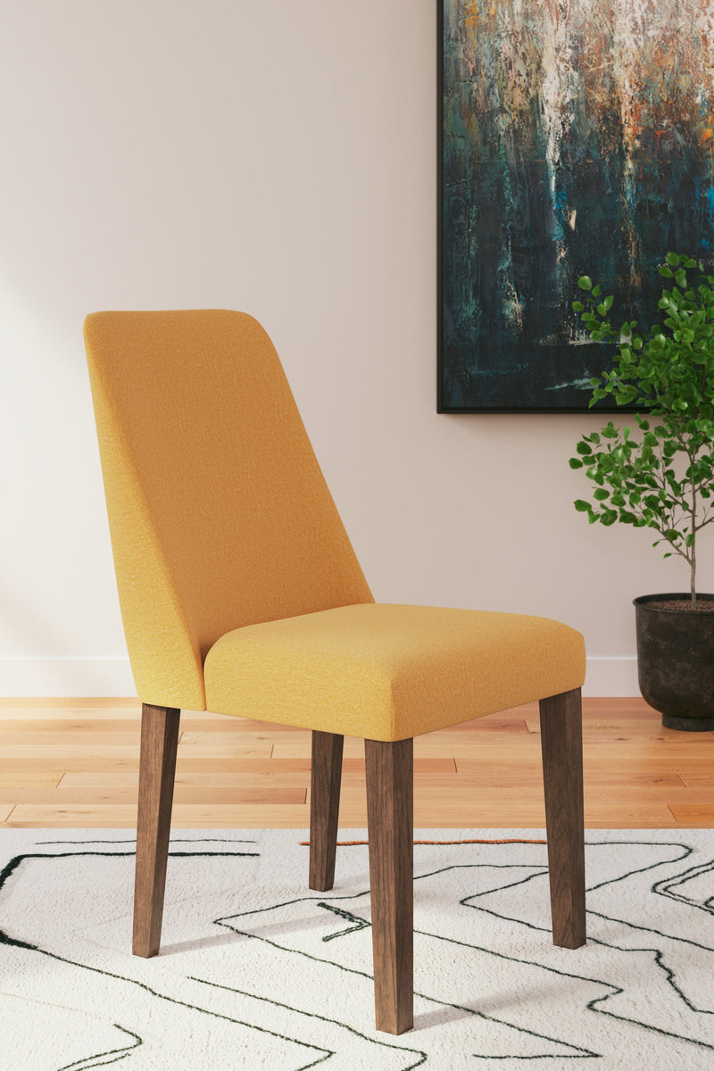 Lyncott Dining Table and 4 Chairs from Ashley - Luna Furniture