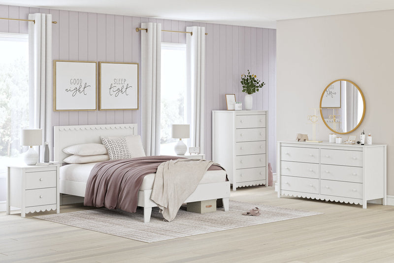 Hallityn White Full Panel Platform Bed -  Ashley - Luna Furniture