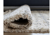 Abdalah Beige/Gray 5' x 7' Rug - Gate FurnitureRugs