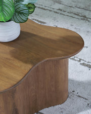 Abeford Brown Accent Coffee Table (Set of 2) - A4000711