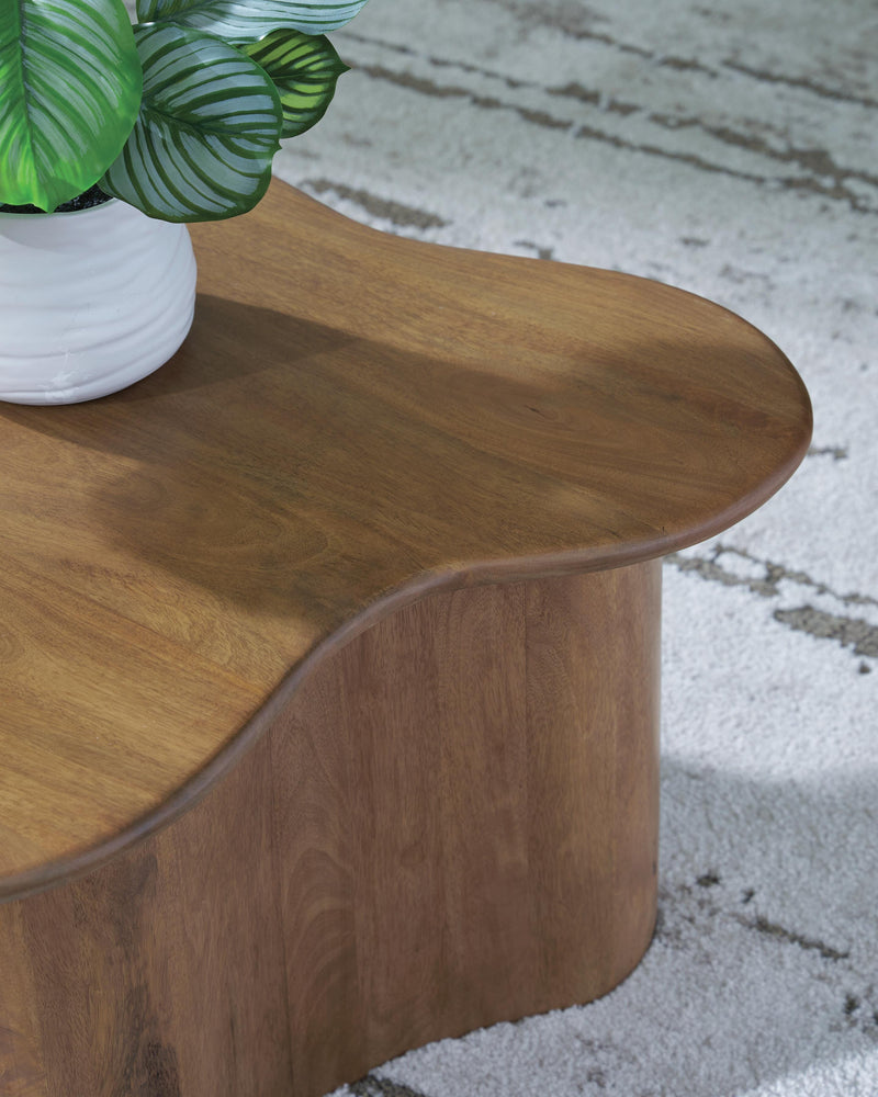Abeford Brown Accent Coffee Table (Set of 2) - A4000711