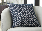 Abra Black/Ivory Pillow - A1001109P