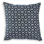 Abra Black/Ivory Pillow - A1001109P