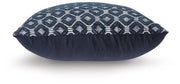 Abra Black/Ivory Pillow - A1001109P