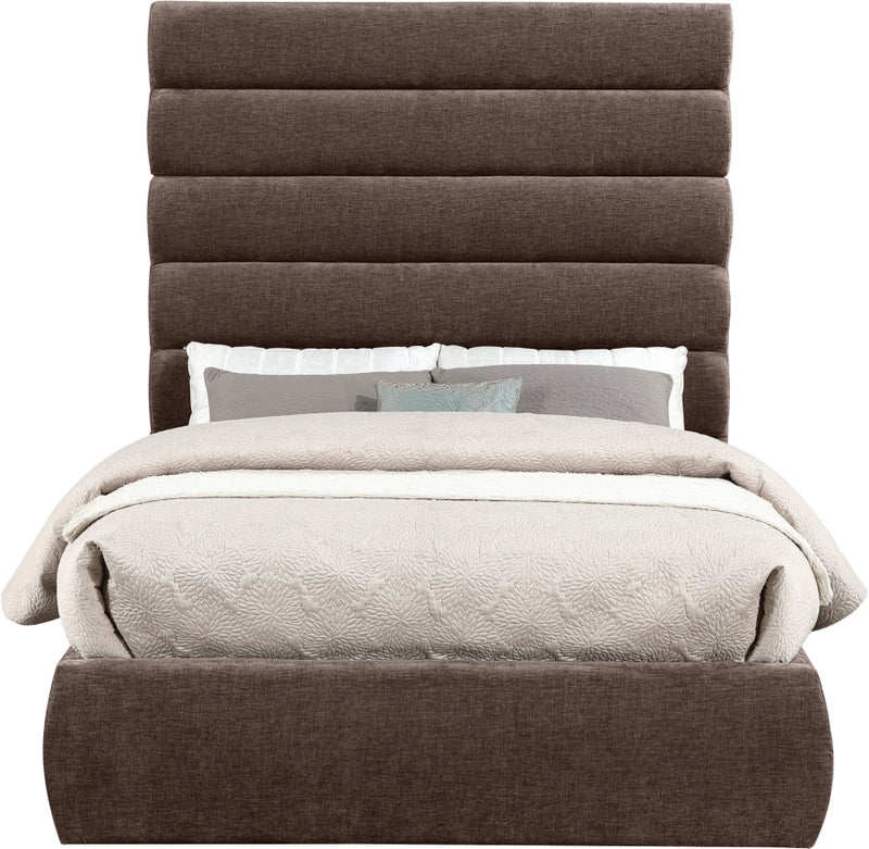 Adam Chenille Fabric Upholstered Full Bed in Brown - B1257Brown-F70