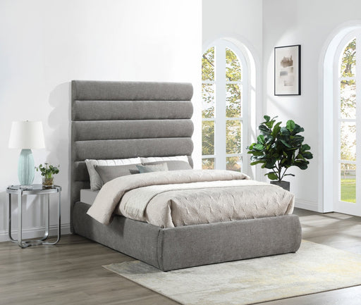 Adam Chenille Fabric Upholstered Full Bed in Grey - B1257Grey-F70