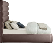 Adam Linen Textured Fabric Upholstered Full Bed in Brown - B1255Brown-F70