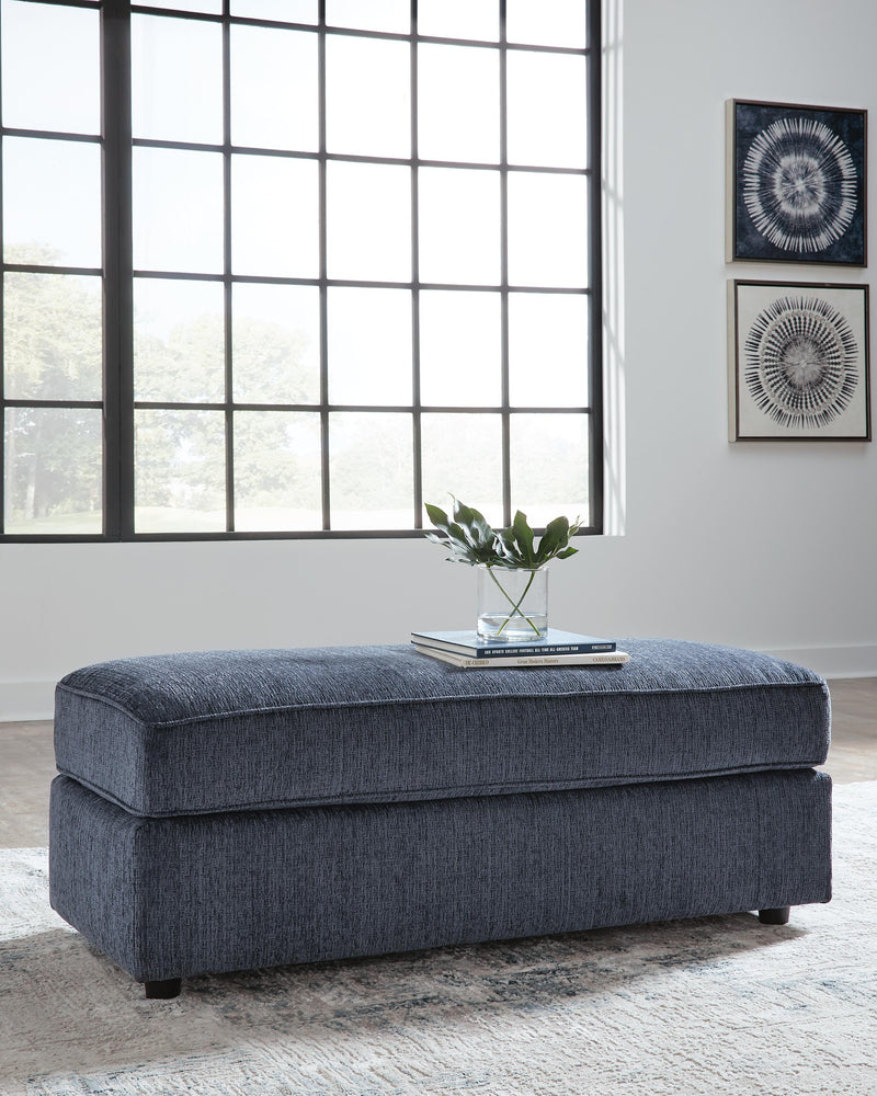 Albar Place Cobalt 2-Piece Sectional and Ottoman - 95302U1