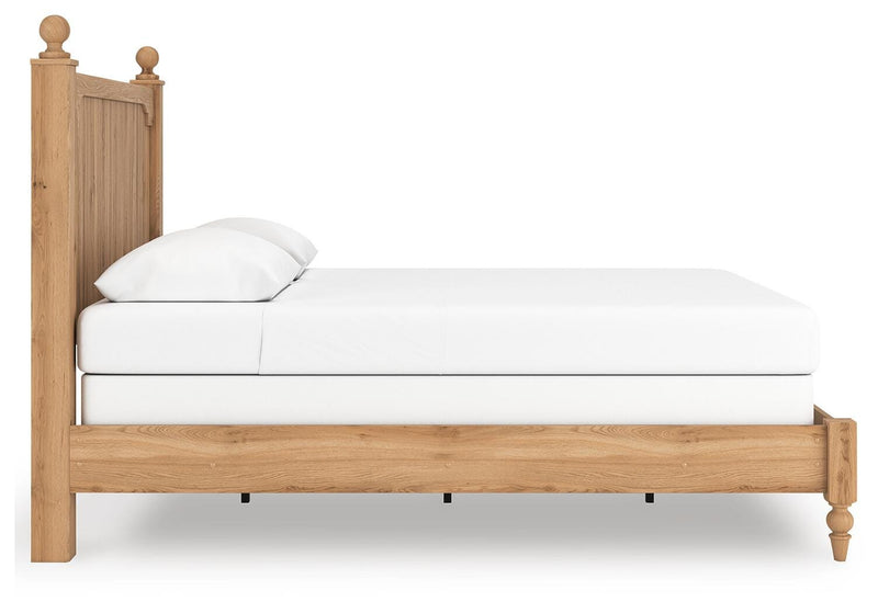 Aleaport Queen Panel Bed with Chest and Nightstand in Warm Brown - PKG022645