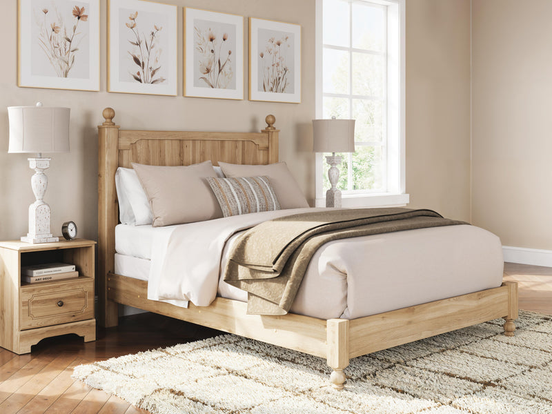 Aleaport Queen Panel Bed with Dresser and Nightstand in Warm Brown - PKG022650
