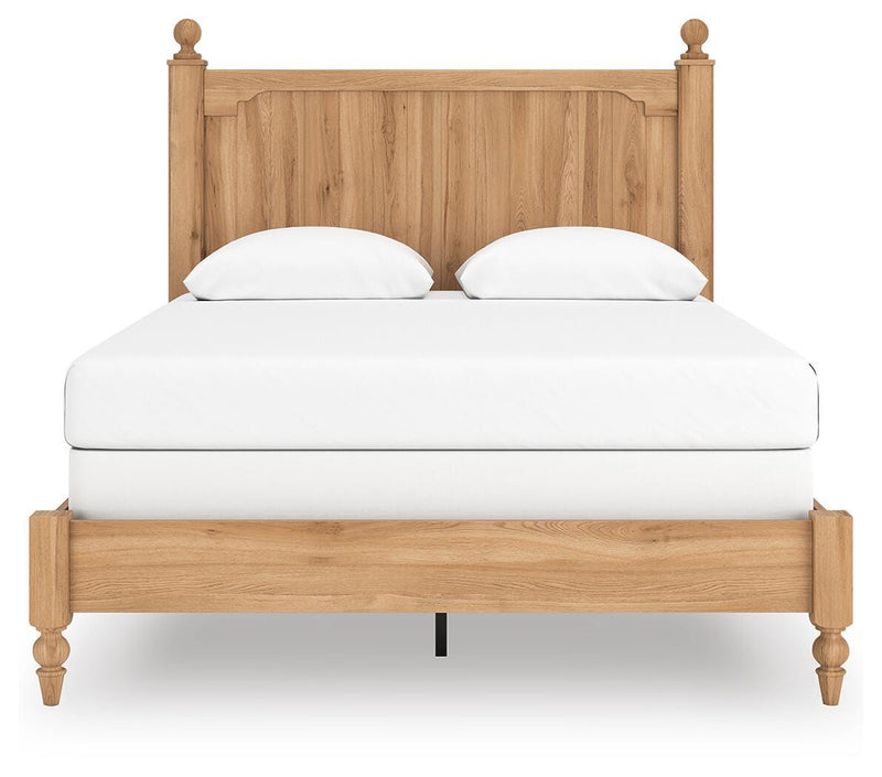 Aleaport Queen Panel Bed with Mirrored Dresser in Warm Brown - PKG022643