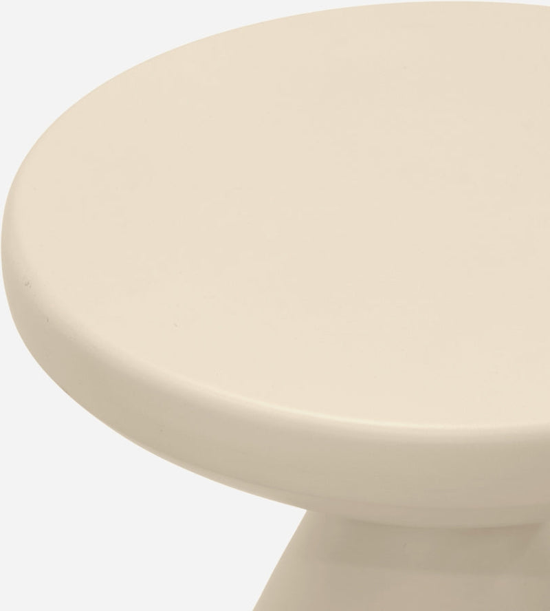 Anika Iron End Table in Cream - 99026Cream-ET