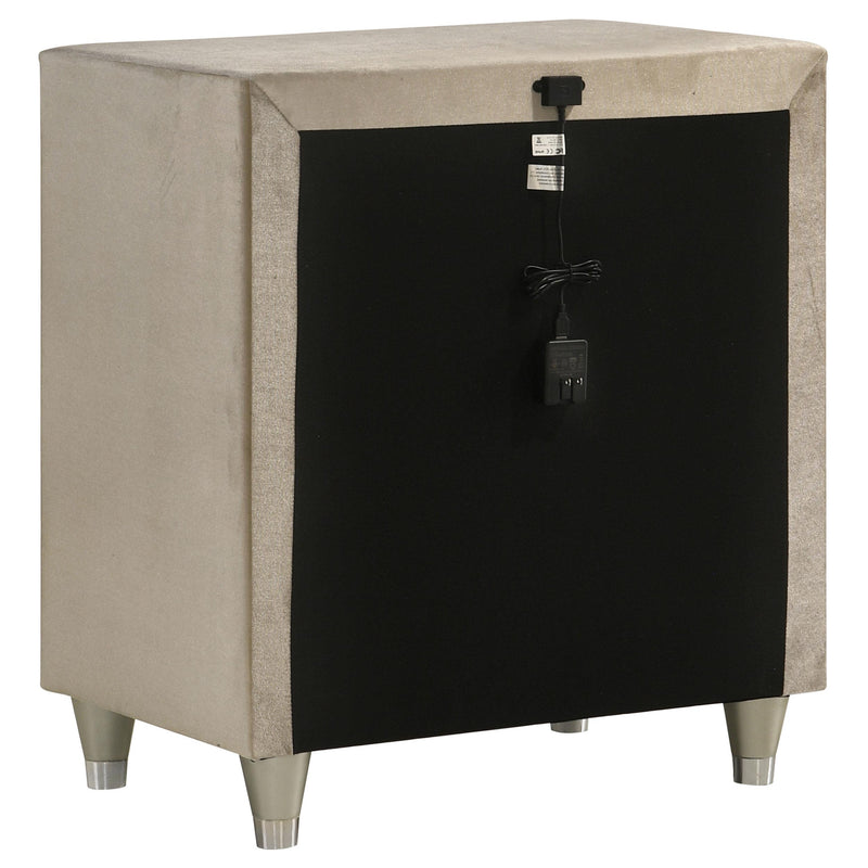 Antonella Upholstered 3-drawer Nightstand Ivory and Camel - 223522