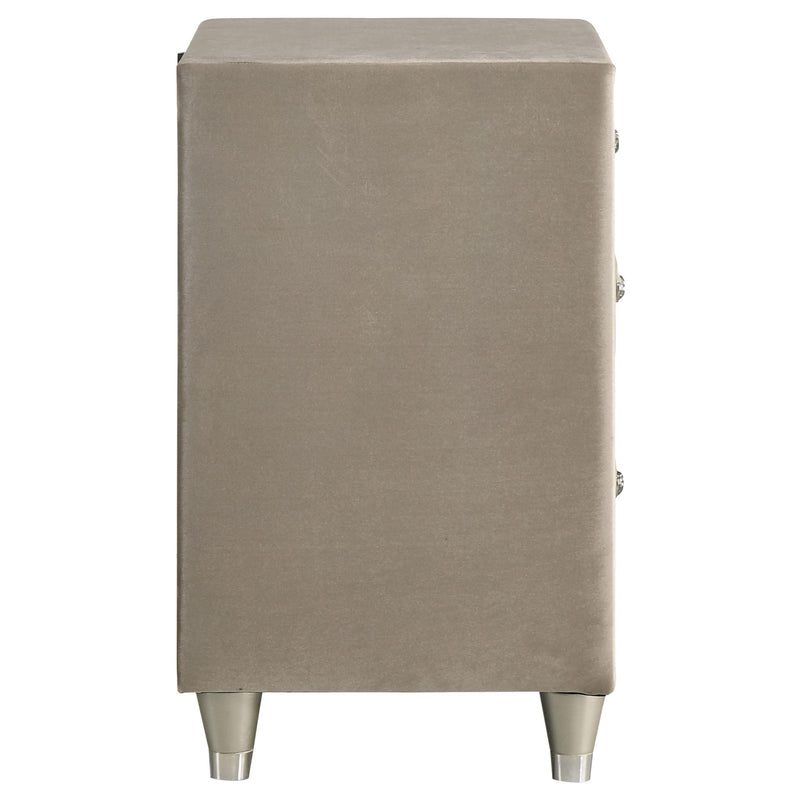 Antonella Upholstered 3-drawer Nightstand Ivory and Camel - 223522