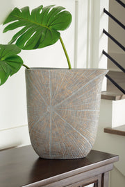 Ardenley Antique Gold Finish Vase - A2000608V