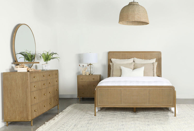 Arini 4-piece California King Bedroom Set Sand Wash - 224300KW-S4
