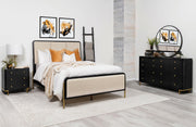 Arini 4-piece Eastern King Bedroom Set Cream and Black - 224331KECRM-S4