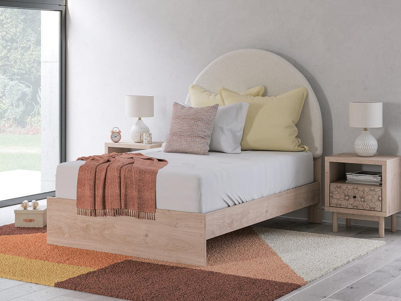 Arloster Full Upholstered Panel Bed, Dresser and Mirror - PCB1566B13