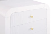 Artisto Ash Veneer Chest in White - 888White-CH