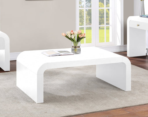 Artisto Ash Veneer Coffee Table in White - 888White-CT