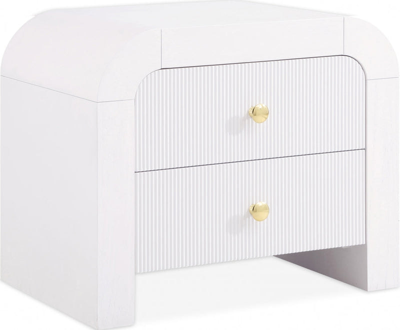 Artisto Ash Veneer Nightstand in White - 888White-NS