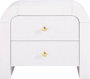 Artisto Ash Veneer Nightstand in White - 888White-NS