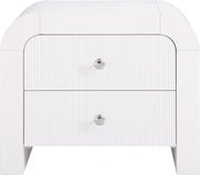 Artisto Ash Veneer Nightstand in White - 888White-NS