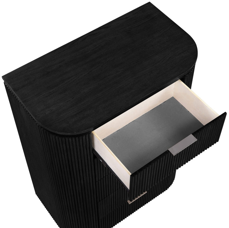 Astrid Solid Wood And Oak Veneer Chest in Black - 818Black-CH