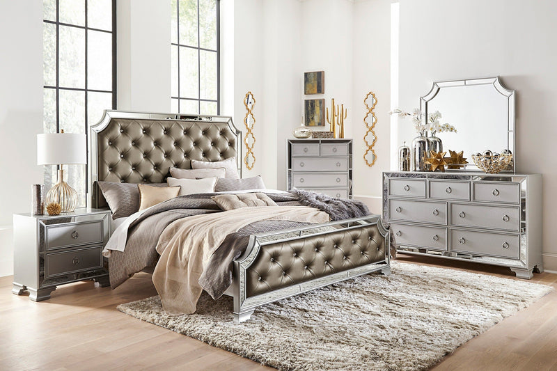 Avondale Silver Mirrored Upholstered Panel Bedroom Set - Gate FurnitureBedroom Set