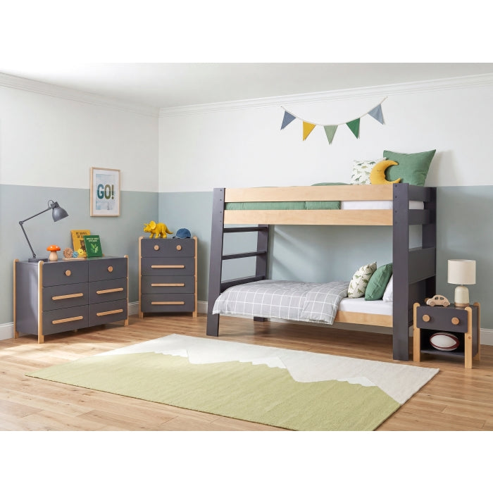 B2045PMTT-1* (3) Twin/Twin Bunk Bed - B2045PMTT-1*