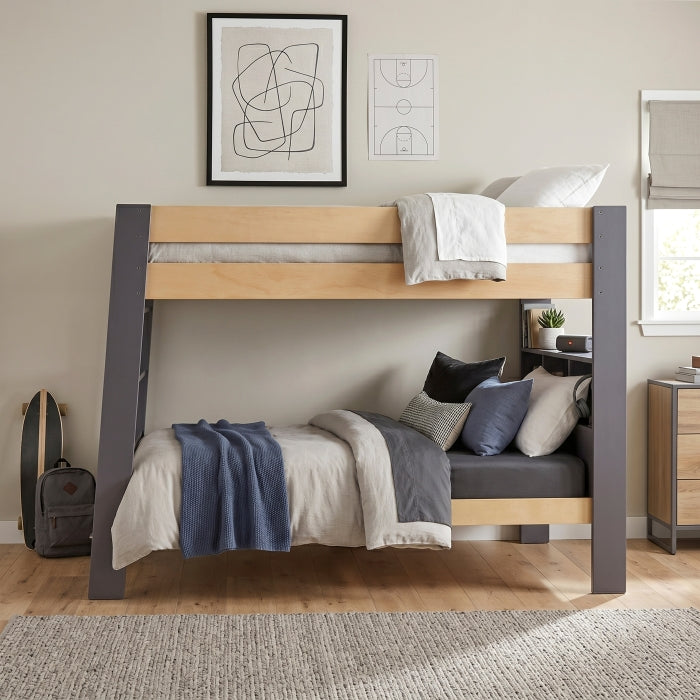 B2045PMTT-1* (3) Twin/Twin Bunk Bed - B2045PMTT-1*