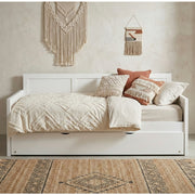 B2053DBW* (2) Daybed - B2053DBW*