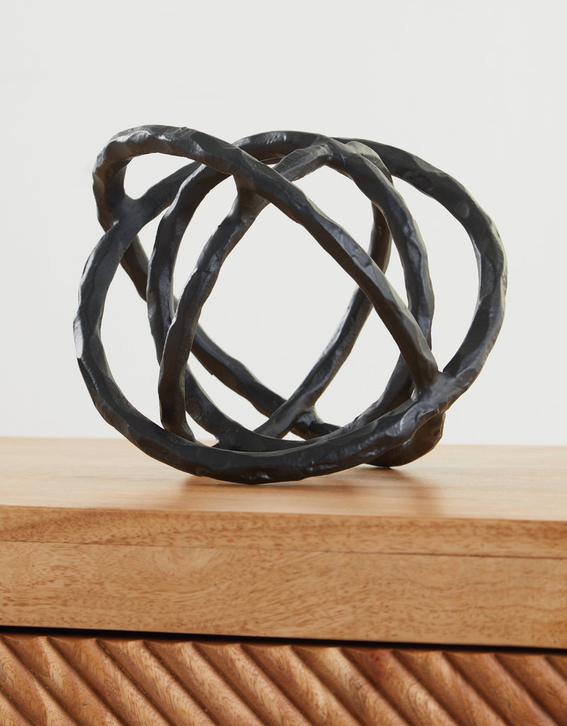 Barlee Black Sculpture - A2000652S