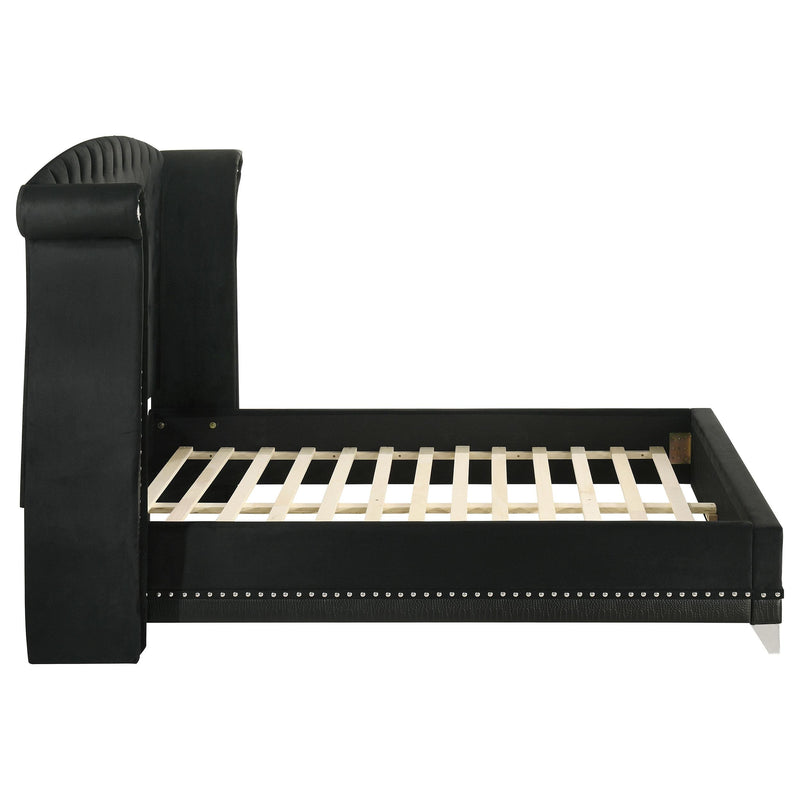 Barzini Upholstered Queen Wingback Bed Black - 300643Q