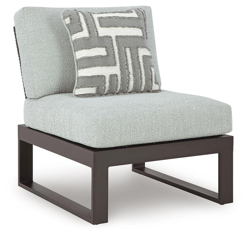 Beachloft Black/Gray 5-Piece Outdoor Sectional - P490P2