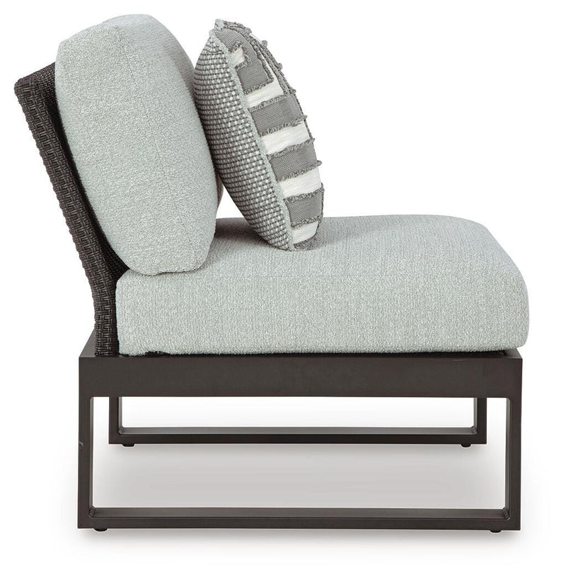 Beachloft Black/Gray 5-Piece Outdoor Sectional - P490P2