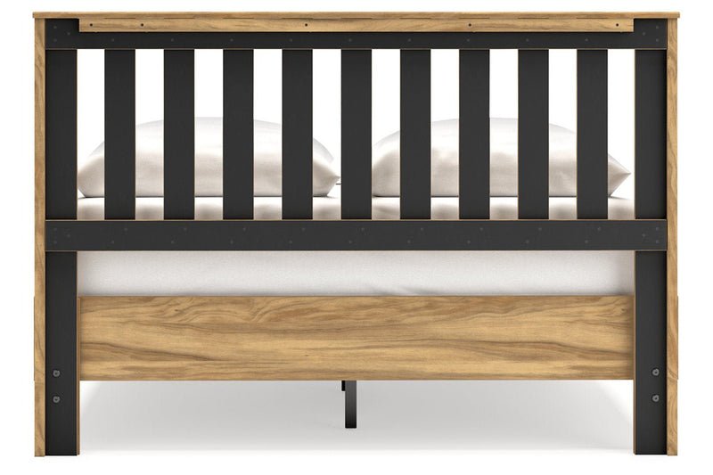 Bermacy Light Brown Queen Platform Panel Bed - Gate FurnitureQueen Bed