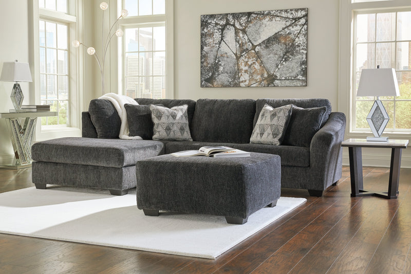Biddeford 2-Piece Sectional with Ottoman in Shadow - PKG015089