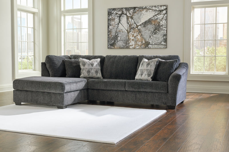 Biddeford 2-Piece Sectional with Ottoman in Shadow - PKG015089